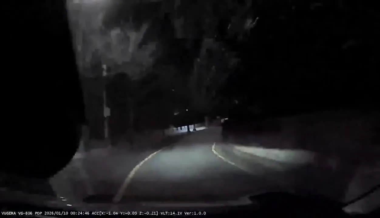 기아 EV6 블랙박스 영상 캡처, 가속도 및 전압 데이터 표시