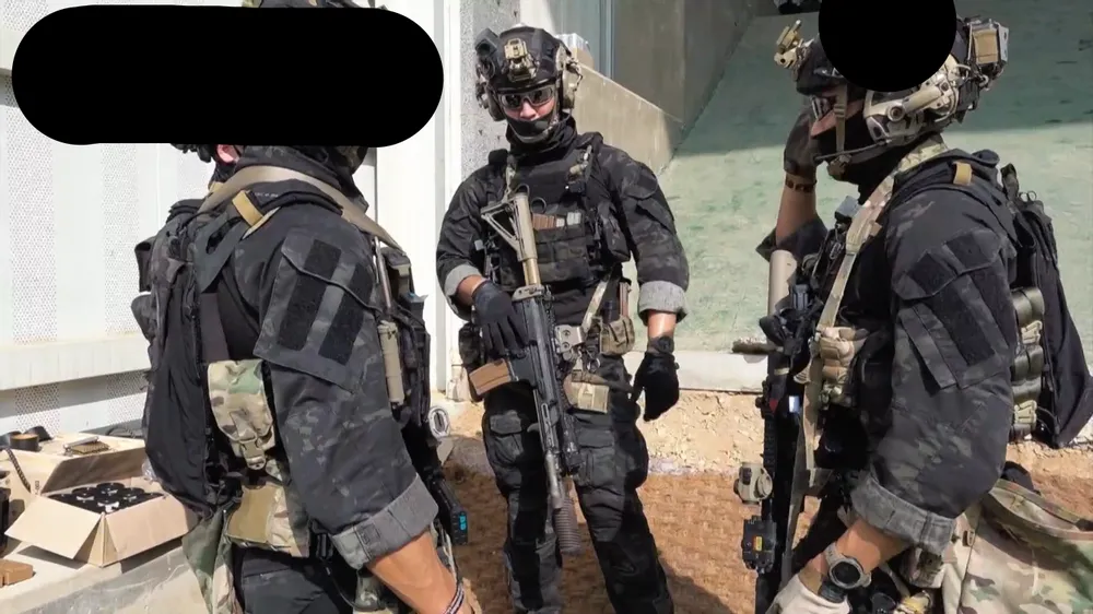 숫자 18이 표시된 장교의무덤 특전사 관련 이미지