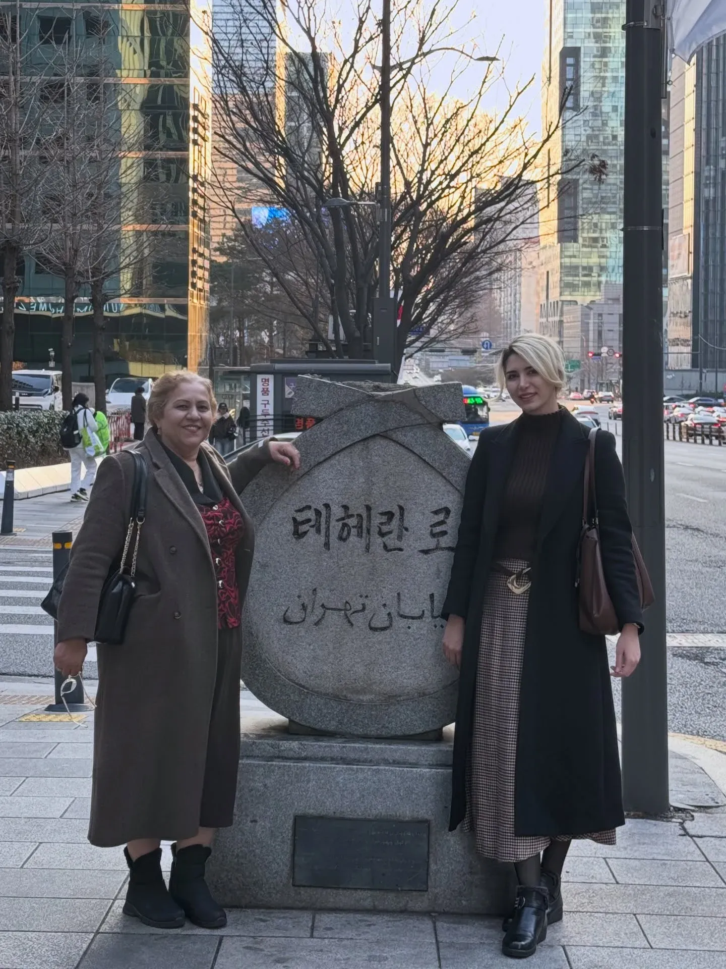 이미지가 보이지 않습니다. 이미지 파일을 업로드해주시면 alt 태그를 생성해드리겠습니다.

현재 제공된 OCR 텍스트가 제대로 인식되지 않아서, 컨텍스트만으로는 정확한 alt 텍스