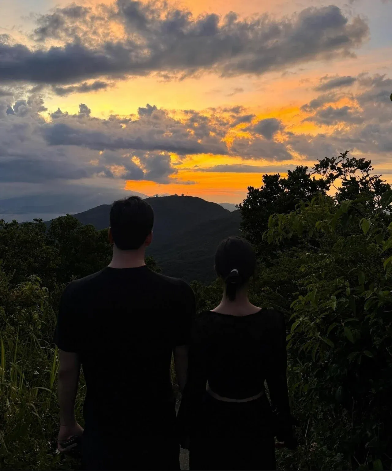 앨리스 소희 남편의 뒷모습