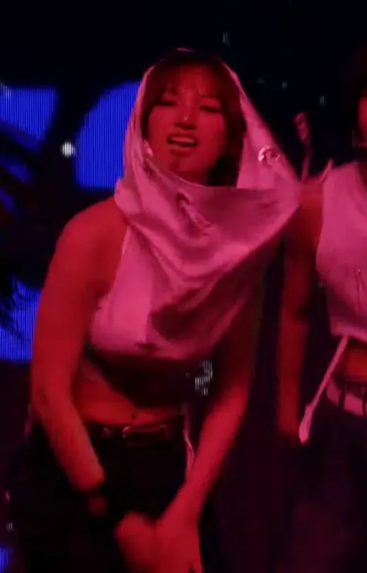 09년생 아이돌 관련 커뮤니티 게시글 썸네일