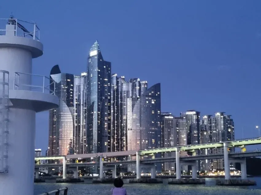 일본 물류회사가 선택한 한국 도시 관련 뉴스 기사 썸네일