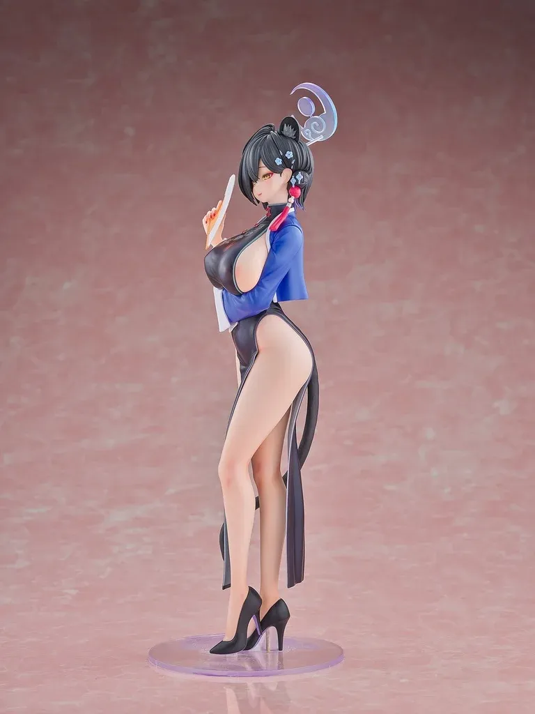 고퀄리티 애니메이션 피규어 4종 비교 사진