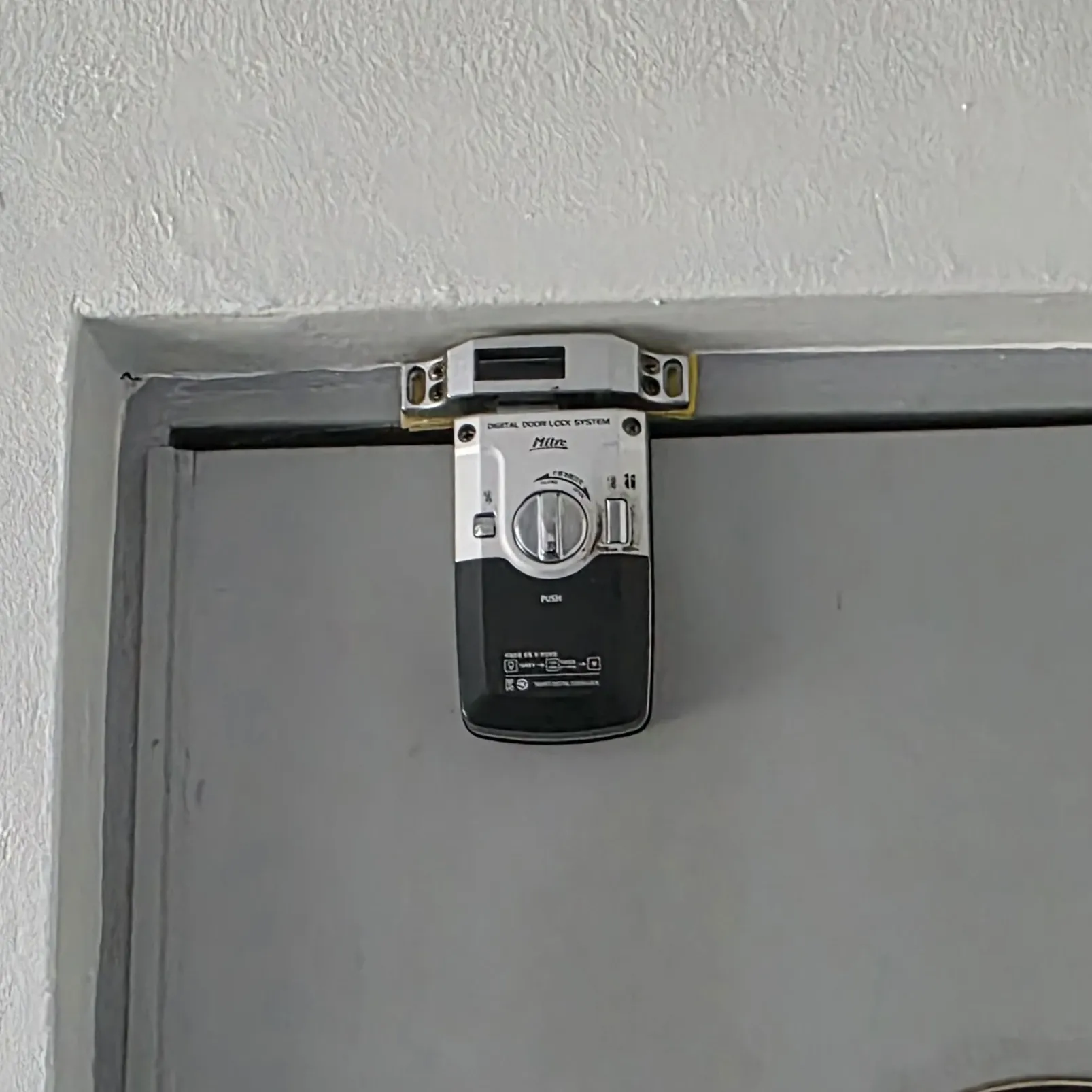 배달 중 발견한 으스스한 분위기의 집 외관