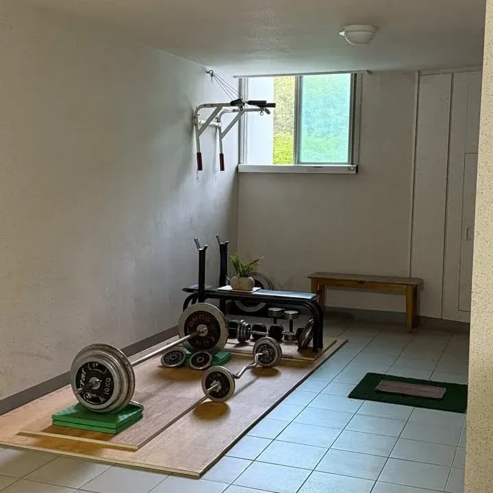 이웃이 만든 개인 홈 헬스장