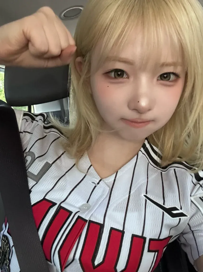 화제의 LG 승리요정 여돌 비주얼