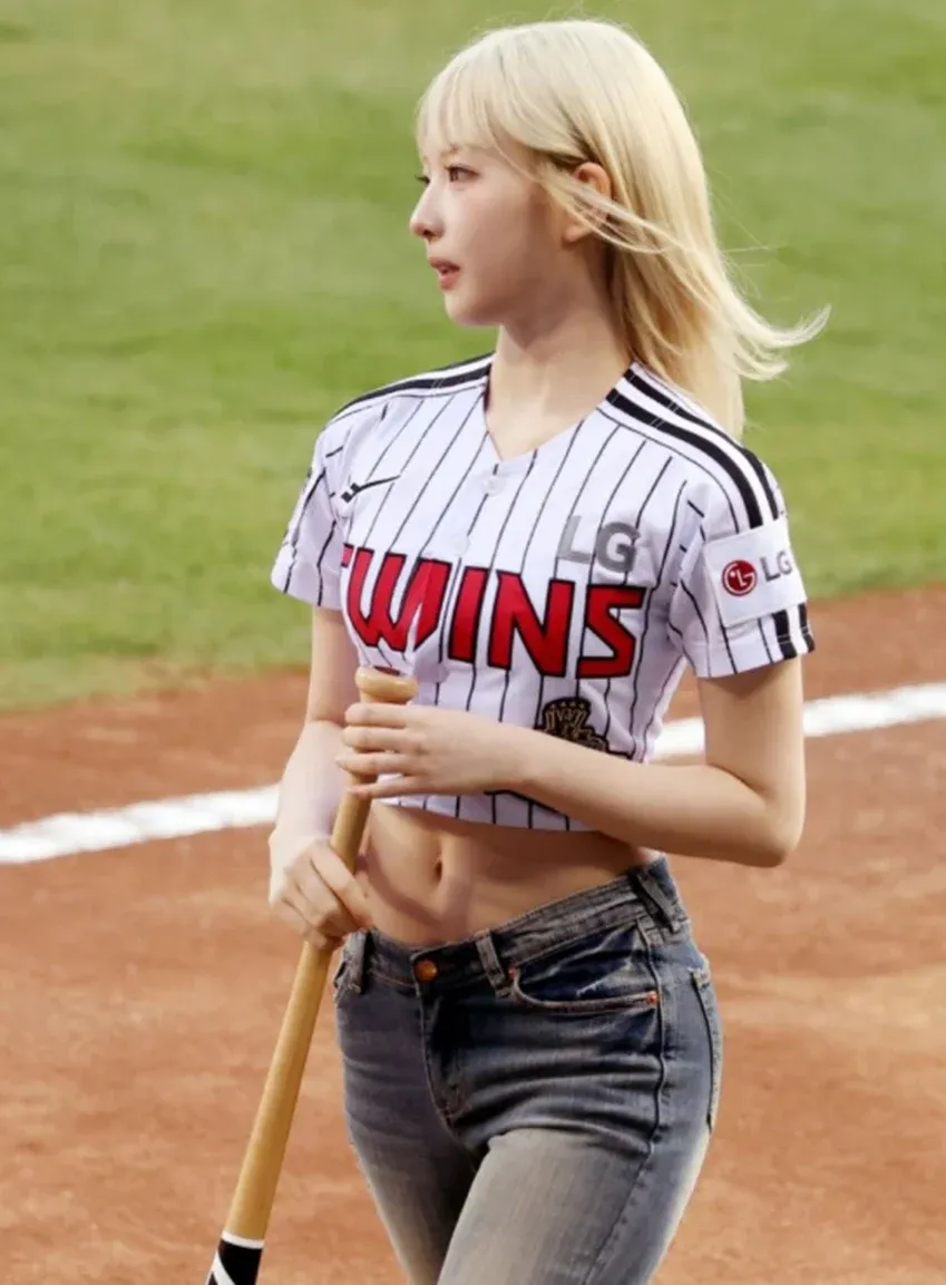 LG 승리요정 여돌 비주얼 화제