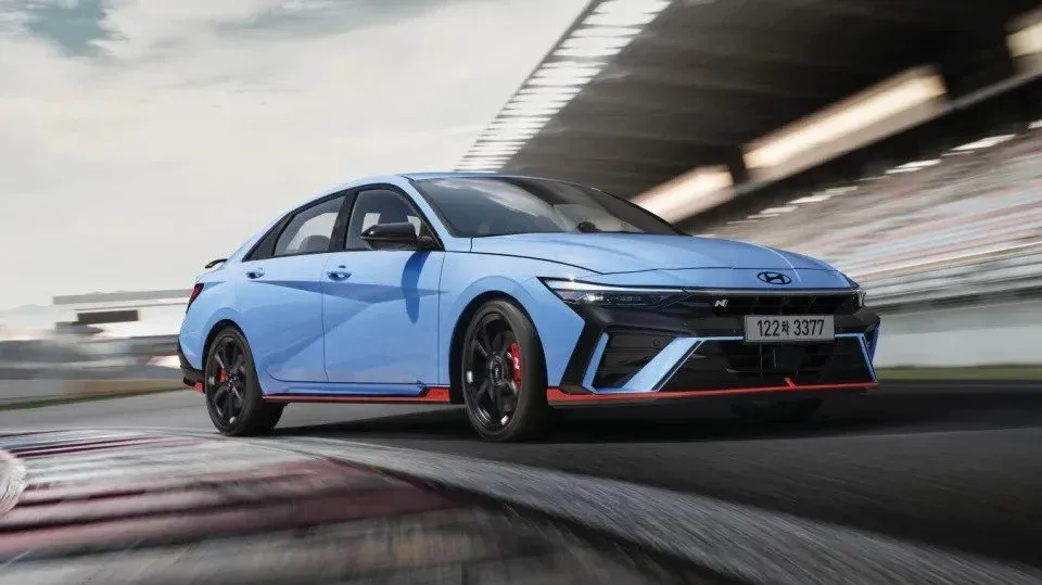 아반떼N: 세상에서 가장 빠른 차