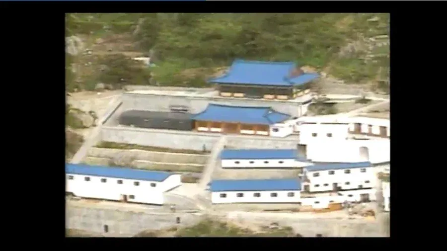 통영시 사이비종교 무단개발 40년 방치 현장