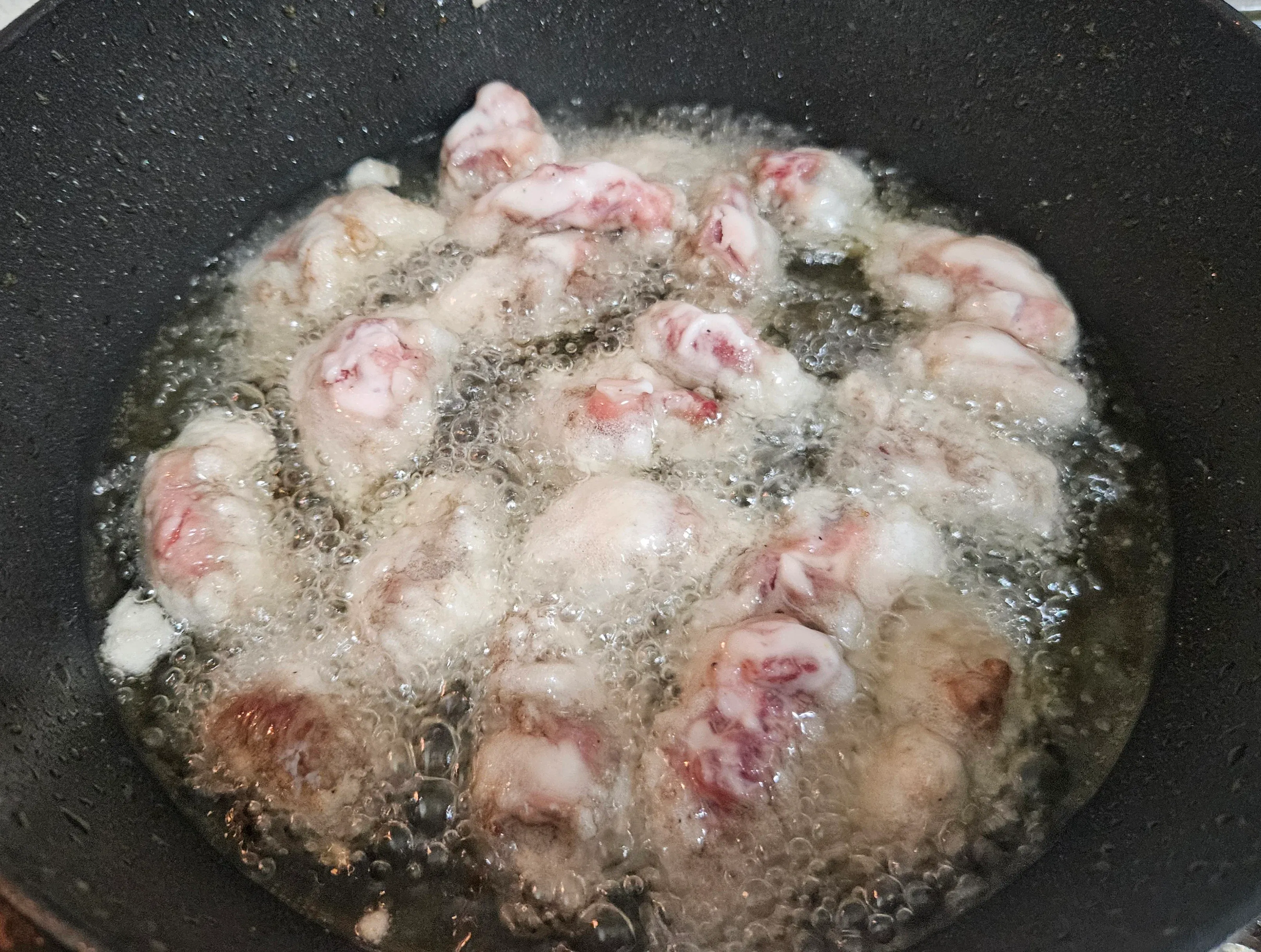 중식술상 저녁 메뉴판