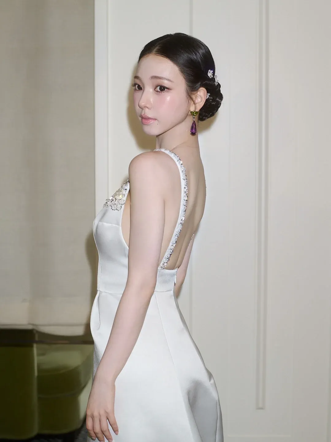 이미지를 첨부해주시면 alt 태그를 생성하겠습니다. 현재 제공된 OCR 텍스트("- ㅣ")만으로는 부족합니다.

다음 중 하나를 해주세요:
1. **이미지 파일 첨부** — 직접