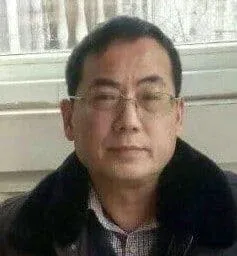 고무보트에 탄 밀입국 시도 중국인