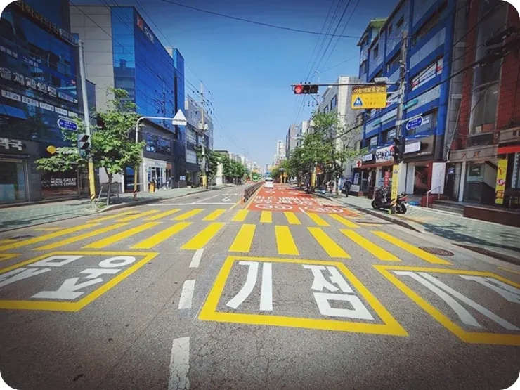 신작 콜옵 4 트레일러의 한국 도시 거리, 횡단보도와 상점 간판