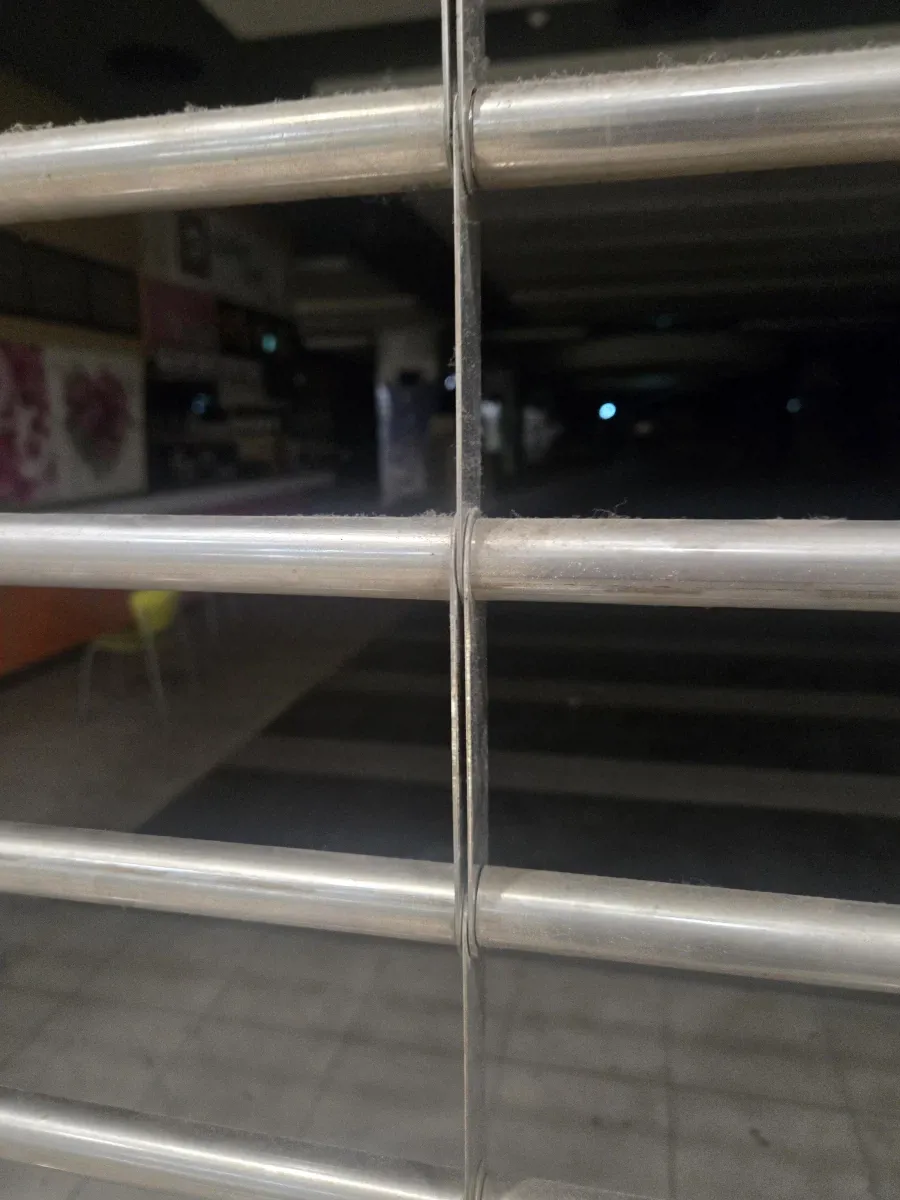 OCR 텍스트 인식이 불명확해서, 컨텍스트를 기반으로 생성했습니다:

**백룸 영화 노스포 후기**