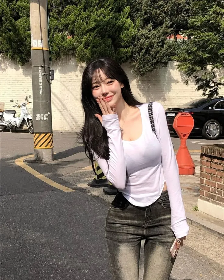 OCR 텍스트가 명확하지 않아 정확한 alt 태그를 생성하기 어렵습니다.

다음을 확인해주세요:
- **이미지 원본**을 직접 확인할 수 있나요?
- **이미지가 무엇**을 보여주