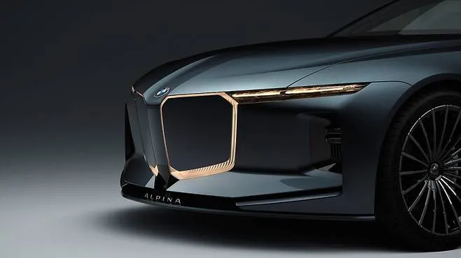 알피나(ALPINA) BMW 고성능 브랜드의 로고 및 디자인