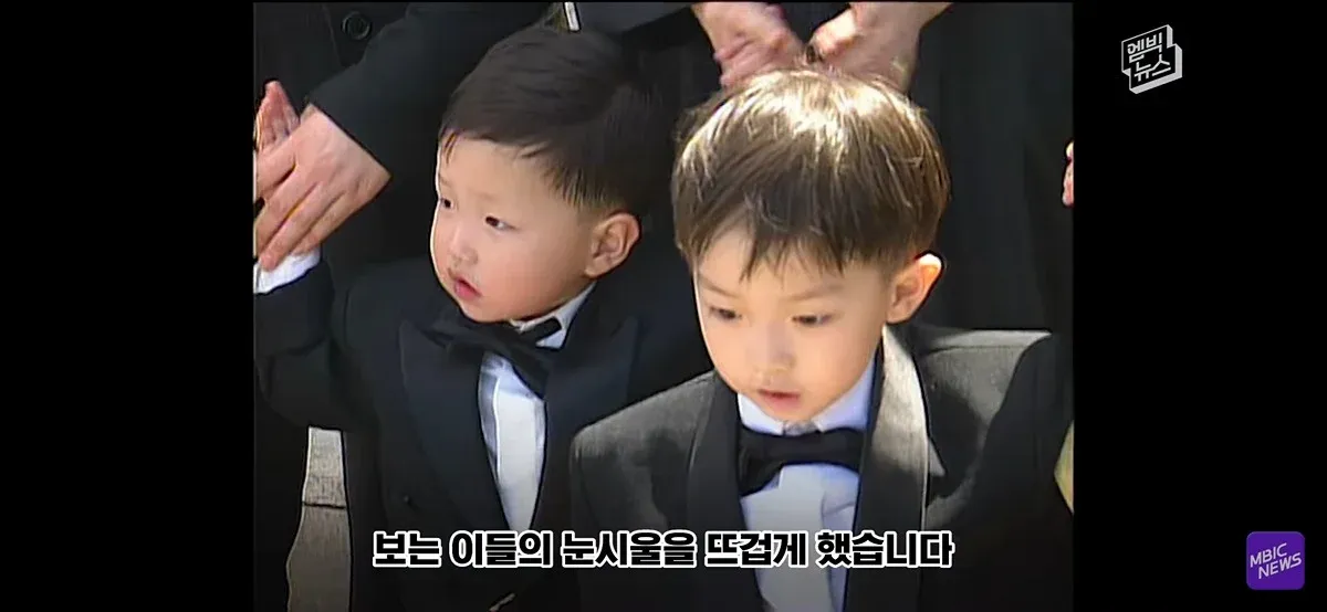 야구장을 눈물바다로 만든 감동의 시구 장면