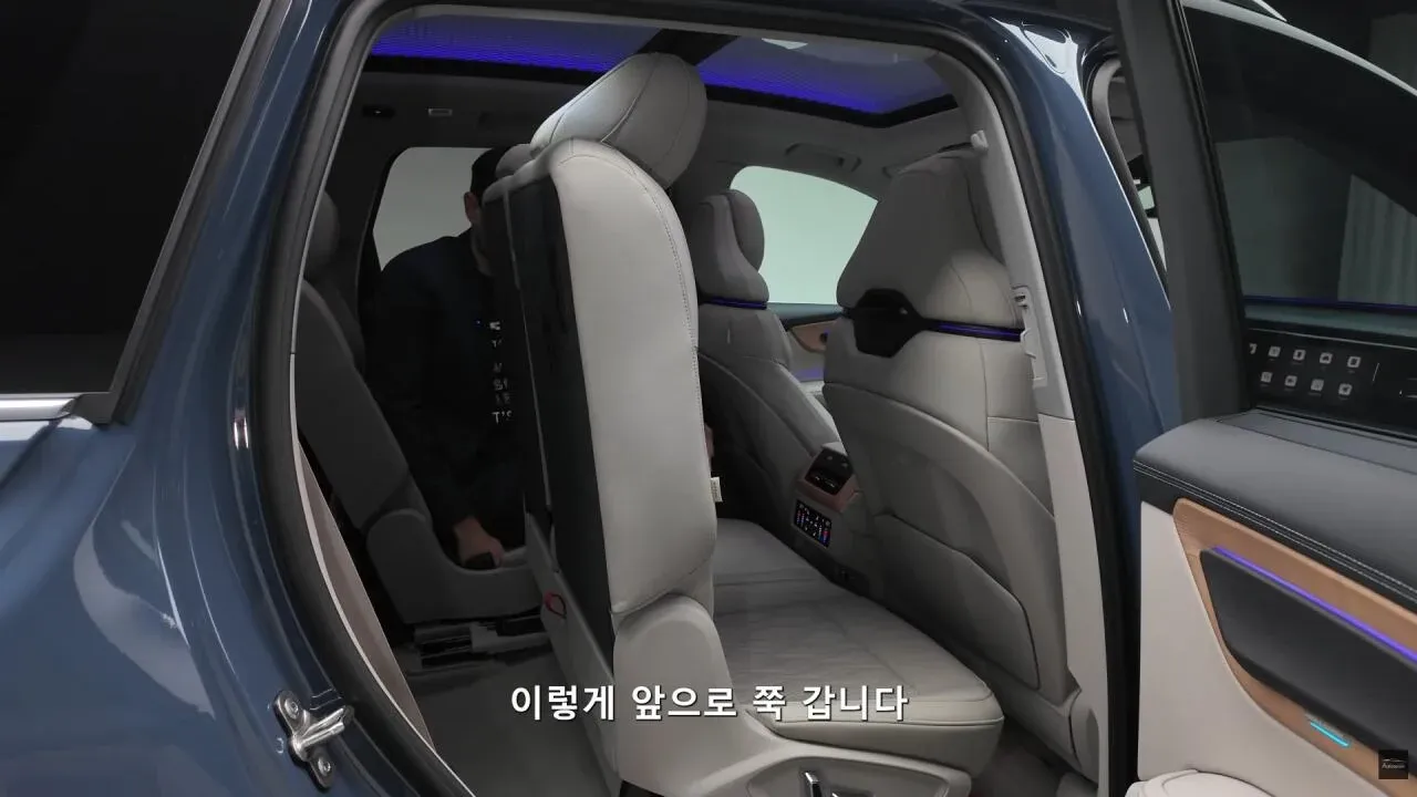 신형 아우디 Q7 공개 모습