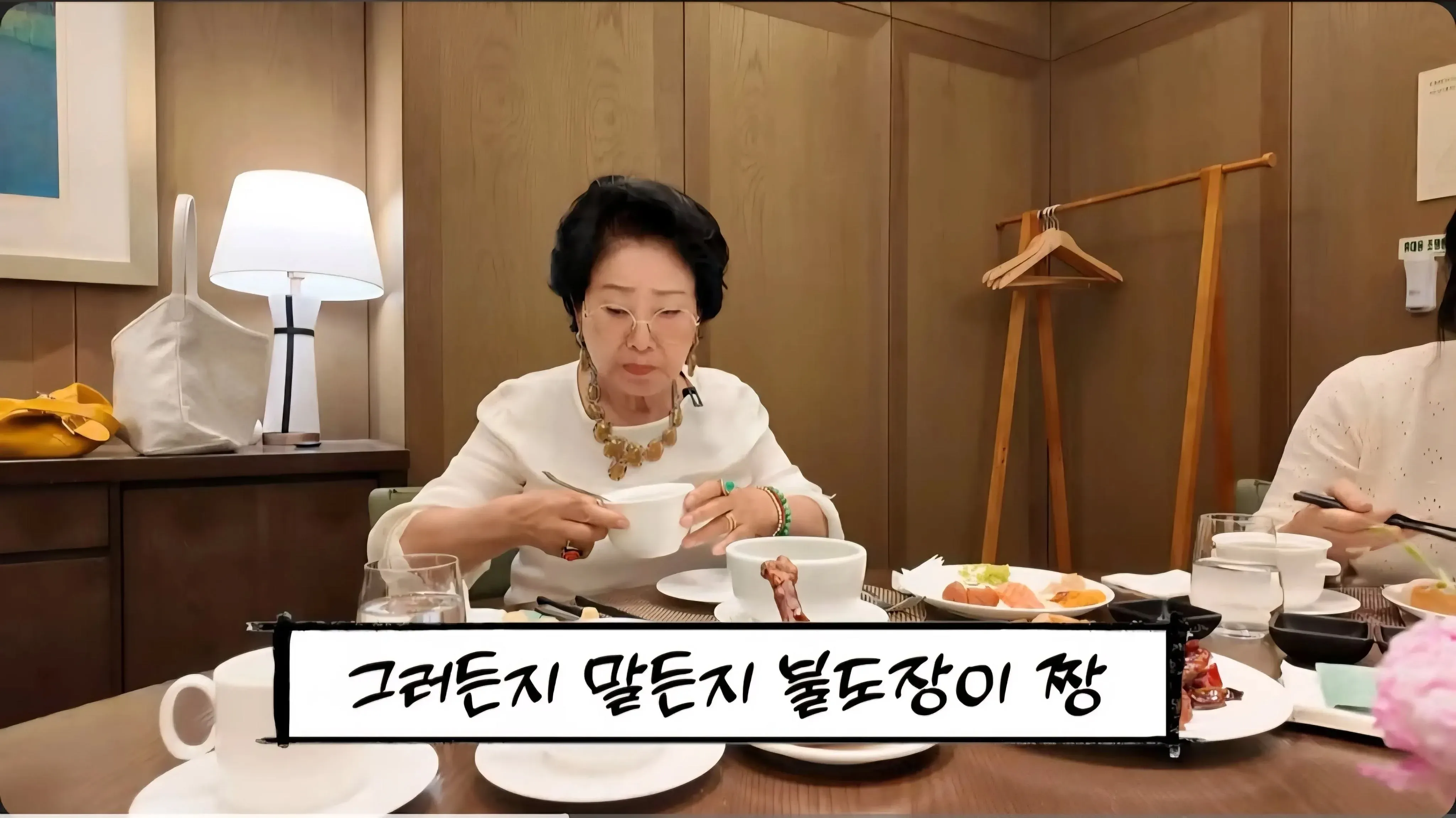 전참시 스태프들이 극찬한 연예인, “불도장이 짱”