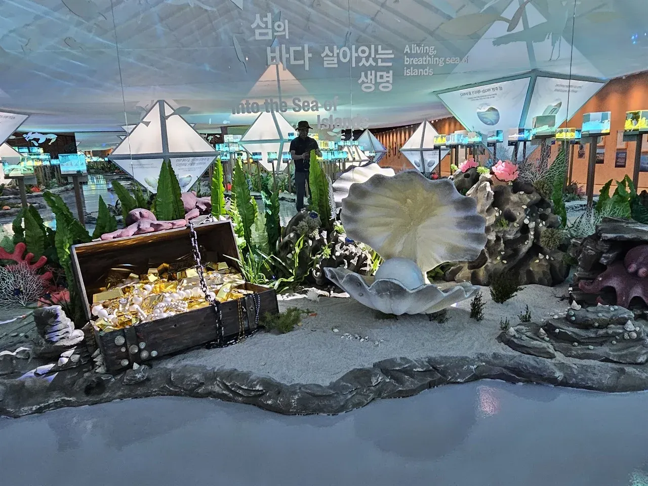 오늘 정식 개장한 여수 세계섬박람회 전경