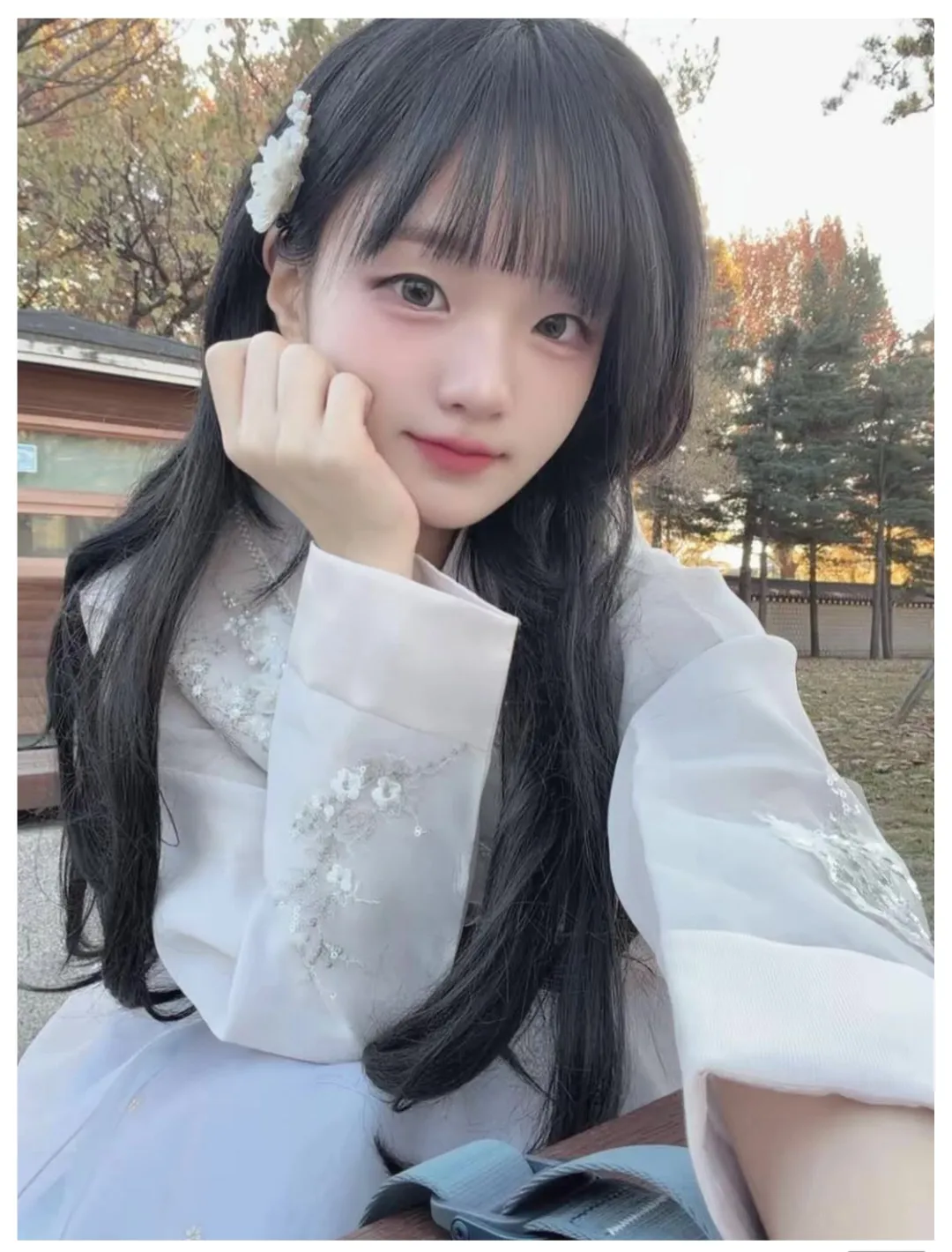 낚시와 주식으로 하루를 보내는 70대 노부부
