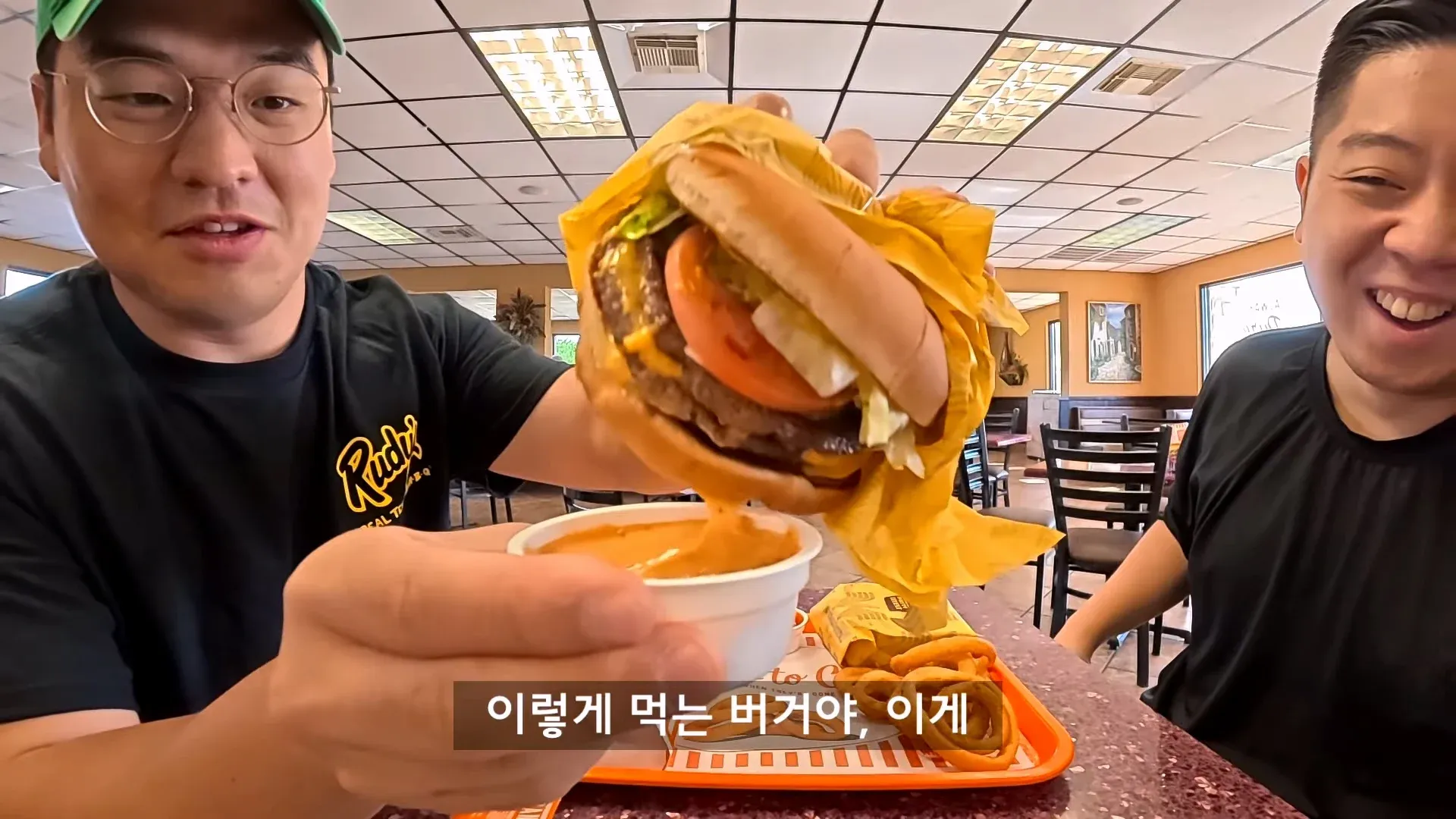 미국에서 가난하면 살이 찔 수밖에 없는 이유를 설명하는 이미지
