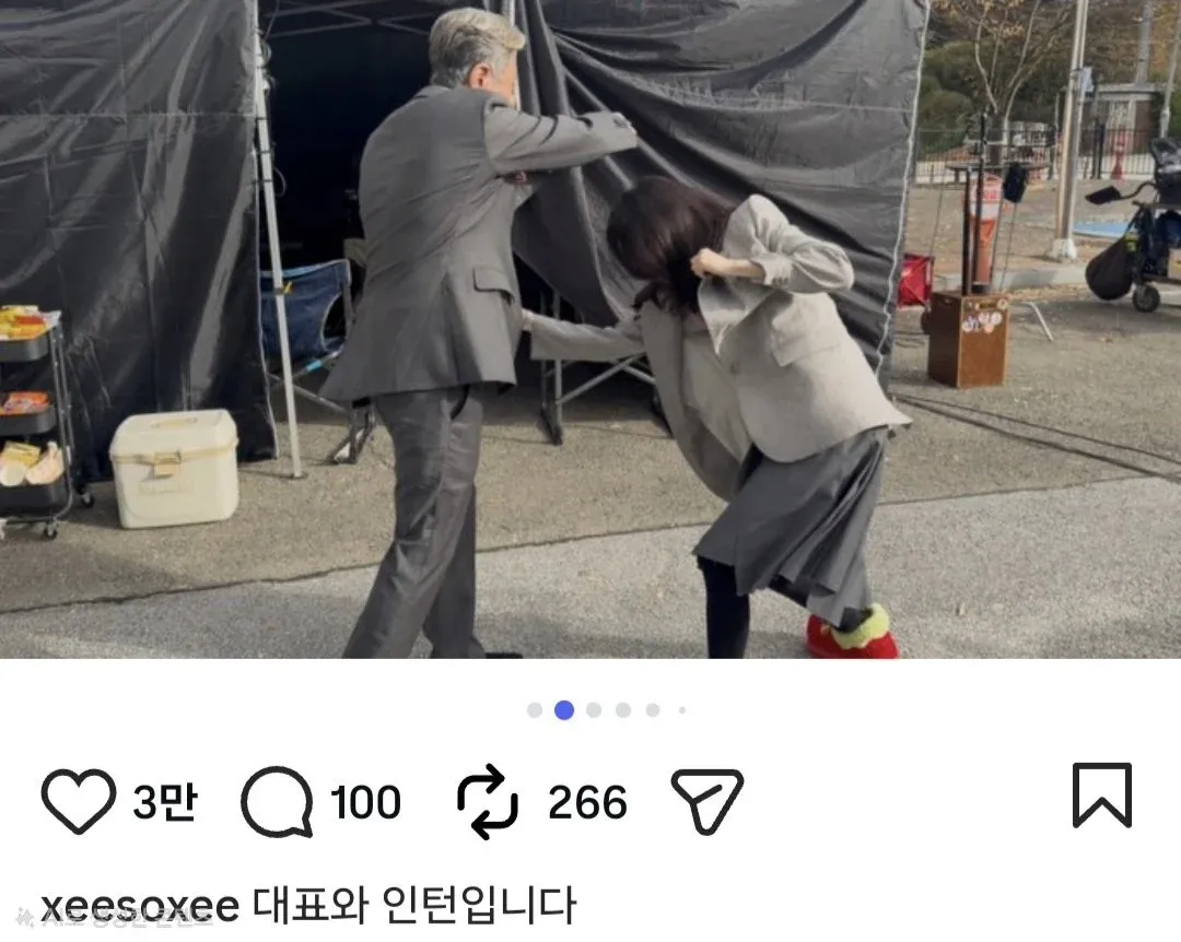 대표와 인턴으로 보이는 두 사람의 모습